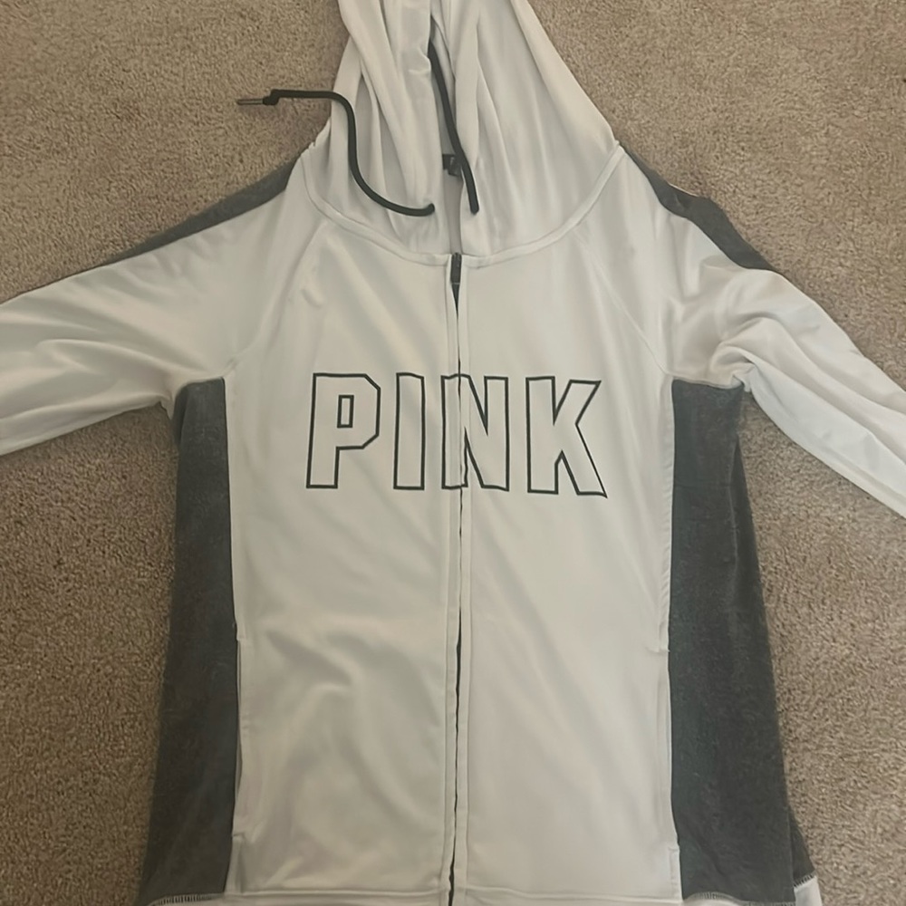 workout hoodie light stain in picture